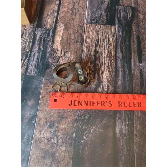 VTG Studded Quail Harness Le Captive Leather Strap Game Bird Rustic Cabin Decor - Picture 14 of 16